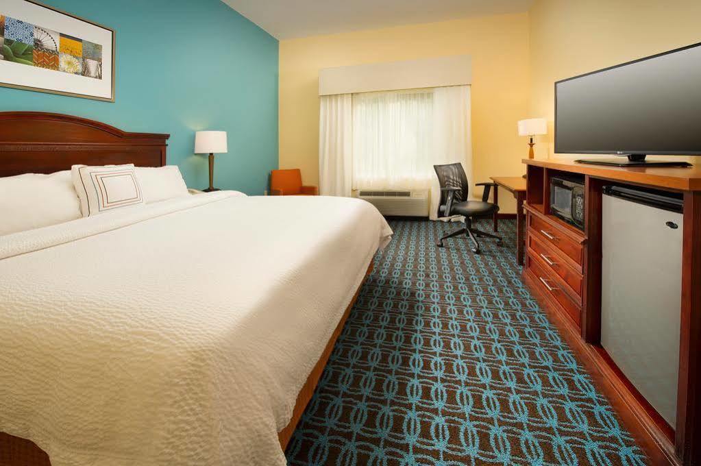 Fairfield Inn & Suites By Marriott Waco North Екстер'єр фото